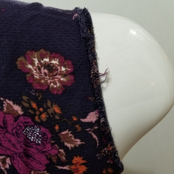 Full Tilt top XS floral print sleeveless tie neck cutout hi low shirttail hem - Picture 12 of 16